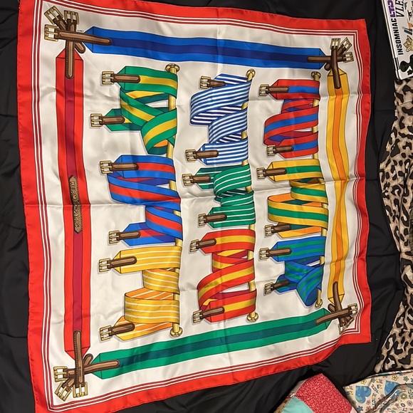 Hermès scarf ❤️✨